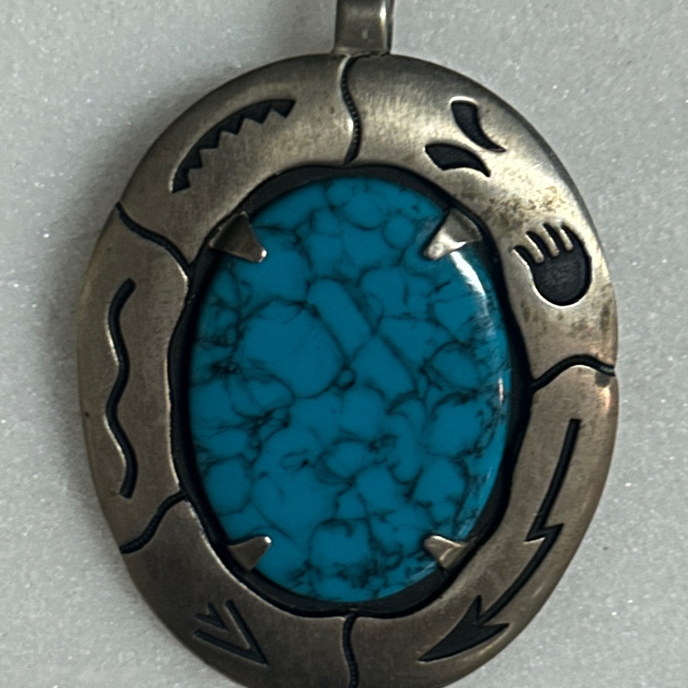 Vintage~ Bell Trading Post ~ Nickel Silver W/ Turquoise Stone Bear Claw ~Pendant - Picture 4 of 9